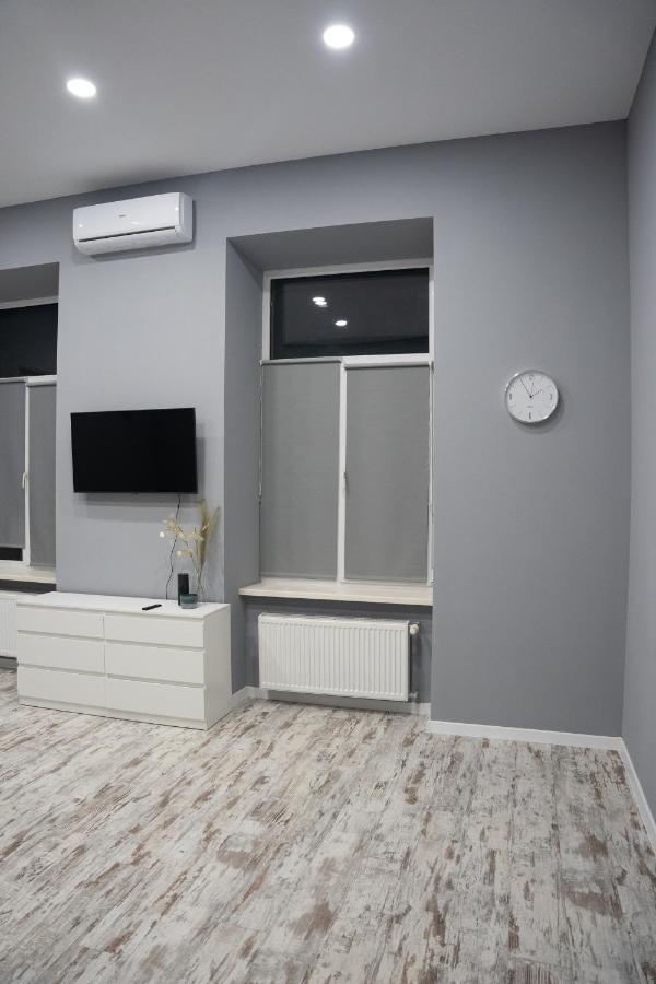 Soho Apartments Lviv Buitenkant foto