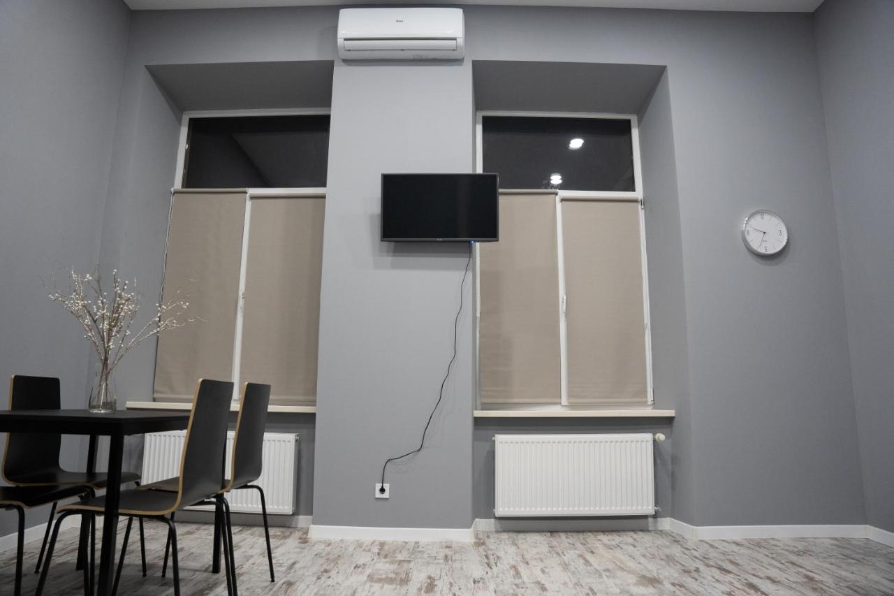 Soho Apartments Lviv Buitenkant foto