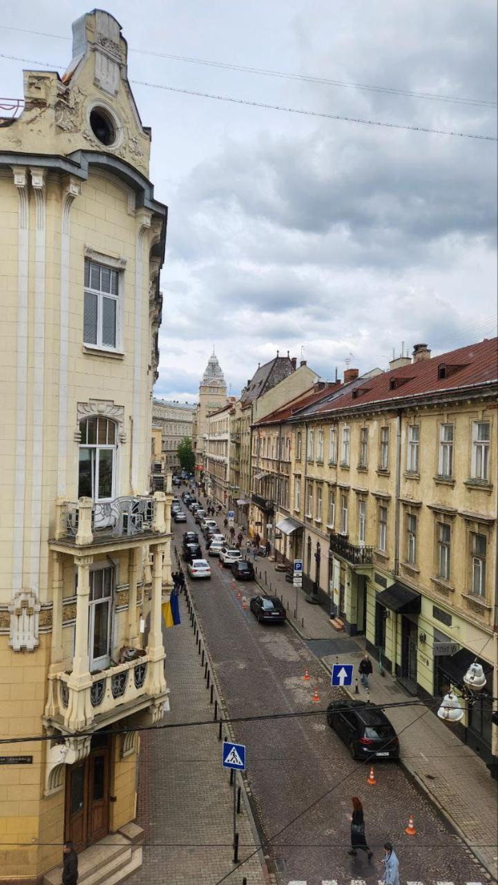 Soho Apartments Lviv Buitenkant foto
